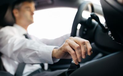 Stay Safe on the Road with These Distracted Driving Avoidance Tips