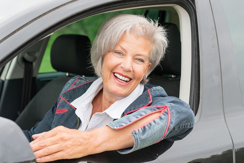 Signs that It’s Time for Seniors to Stop Driving